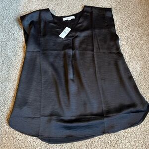 NWT Loft Short Sleeve Blouse size medium